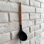 کفگیر ملاقه دسته چوبی با سری سیلیکونی