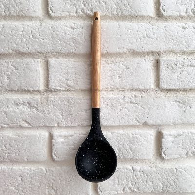 کفگیر ملاقه دسته چوبی با سری سیلیکونی