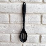 گفگیر بیضی شیار دار دسته پلاستیکی مشکی